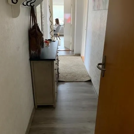 Glueck Apartment *